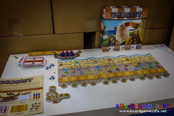 Lookout's latest 2-player game HENGIST from Uwe Rosenberg